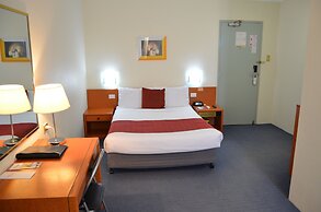 Devere Hotel
