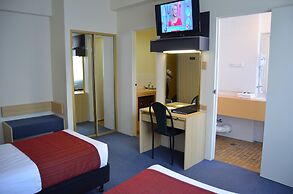 Devere Hotel