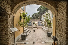 Solar Do Castelo, a Lisbon Heritage Collection