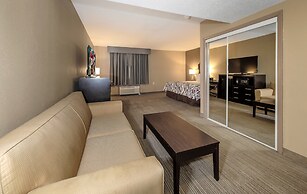 Red Roof Inn & Suites Newburgh – Stewart Airport/ West Point