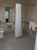 Leonardo Hotel Cardiff