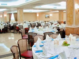 Hotel Akrabello