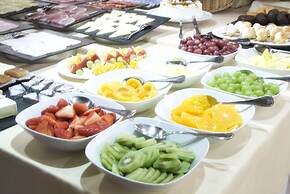 Hotel AR Parquesur