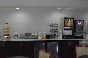 Econo Lodge Inn & Suites