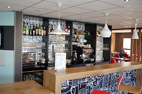 ibis Auray