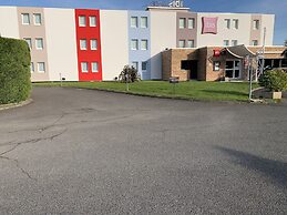 ibis Auray