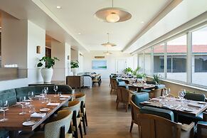 The Tides Inn