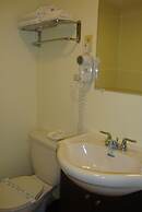 Royal Napanee Inn
