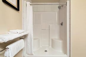 Travelodge by Wyndham Weyburn