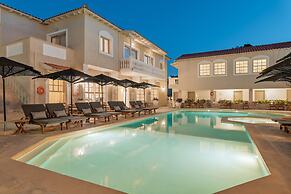 Ino Hotel & Suites
