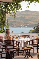 Ino Hotel & Suites