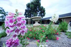 Bell Tower Inn