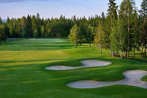 Meadow Lake Resort & Condos