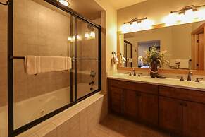 Meadow Lake Resort & Condos