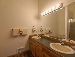 Meadow Lake Resort & Condos