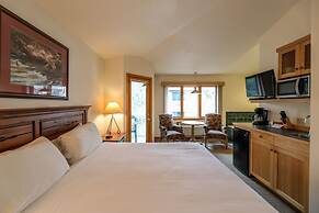 Meadow Lake Resort & Condos