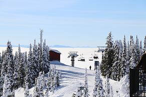 Meadow Lake Resort & Condos