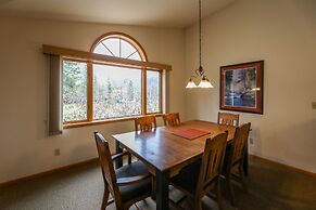 Meadow Lake Resort & Condos
