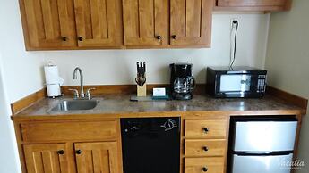 Meadow Lake Resort & Condos