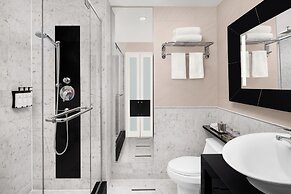 Sofitel Montreal Golden Mile