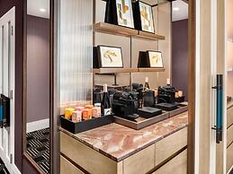 Sofitel Montreal Golden Mile