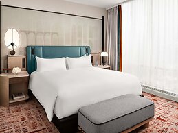 Sofitel Montreal Golden Mile