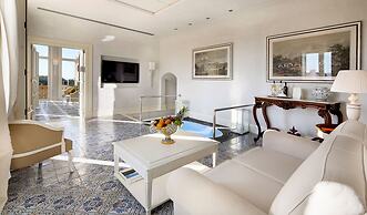 Villa Athena Resort