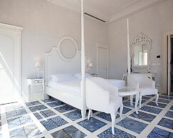 Villa Athena Resort