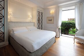 Villa Athena Resort