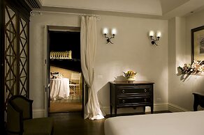 Villa Athena Resort