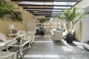 Villa Athena Resort