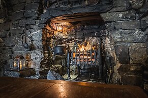 The Oak Tree Inn