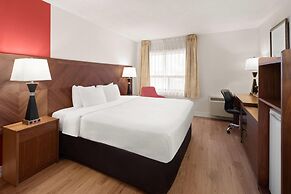 Ramada by Wyndham Arnprior