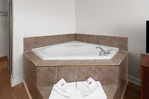 Ramada by Wyndham Arnprior