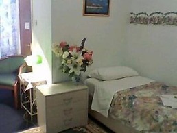 Regency Court