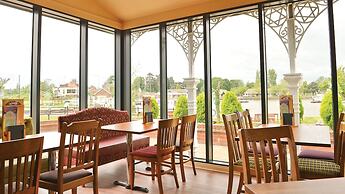 Wherry Hotel