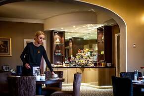 York House Hotel