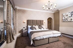 Borough Arms Hotel