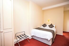 Borough Arms Hotel