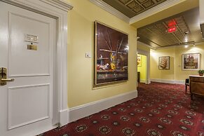 LHotel Montreal