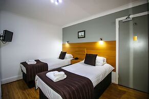 Charing Cross Hotel