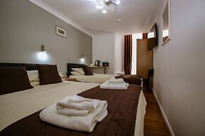 Charing Cross Hotel