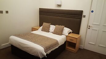 McLays Guest House