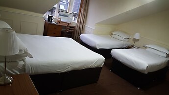 McLays Guest House