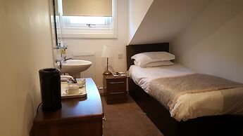 McLays Guest House