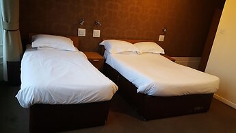 McLays Guest House