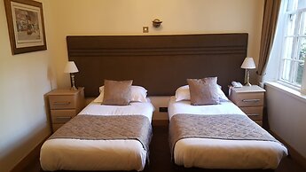 McLays Guest House