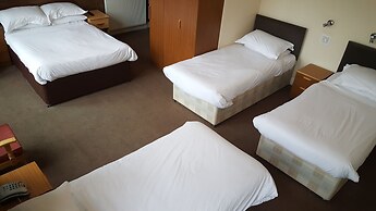 McLays Guest House