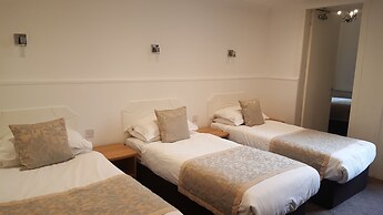 McLays Guest House