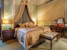 London Elizabeth Hotel